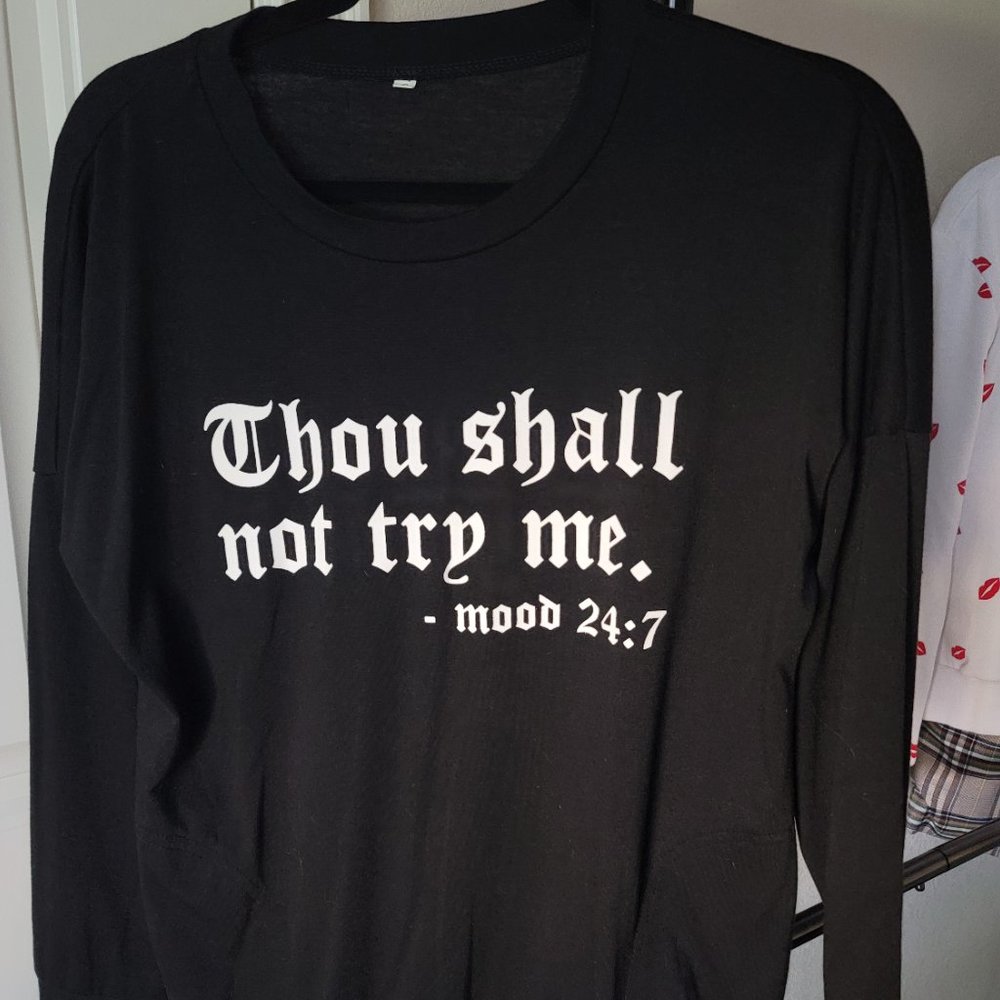 Womens long sleeve tee